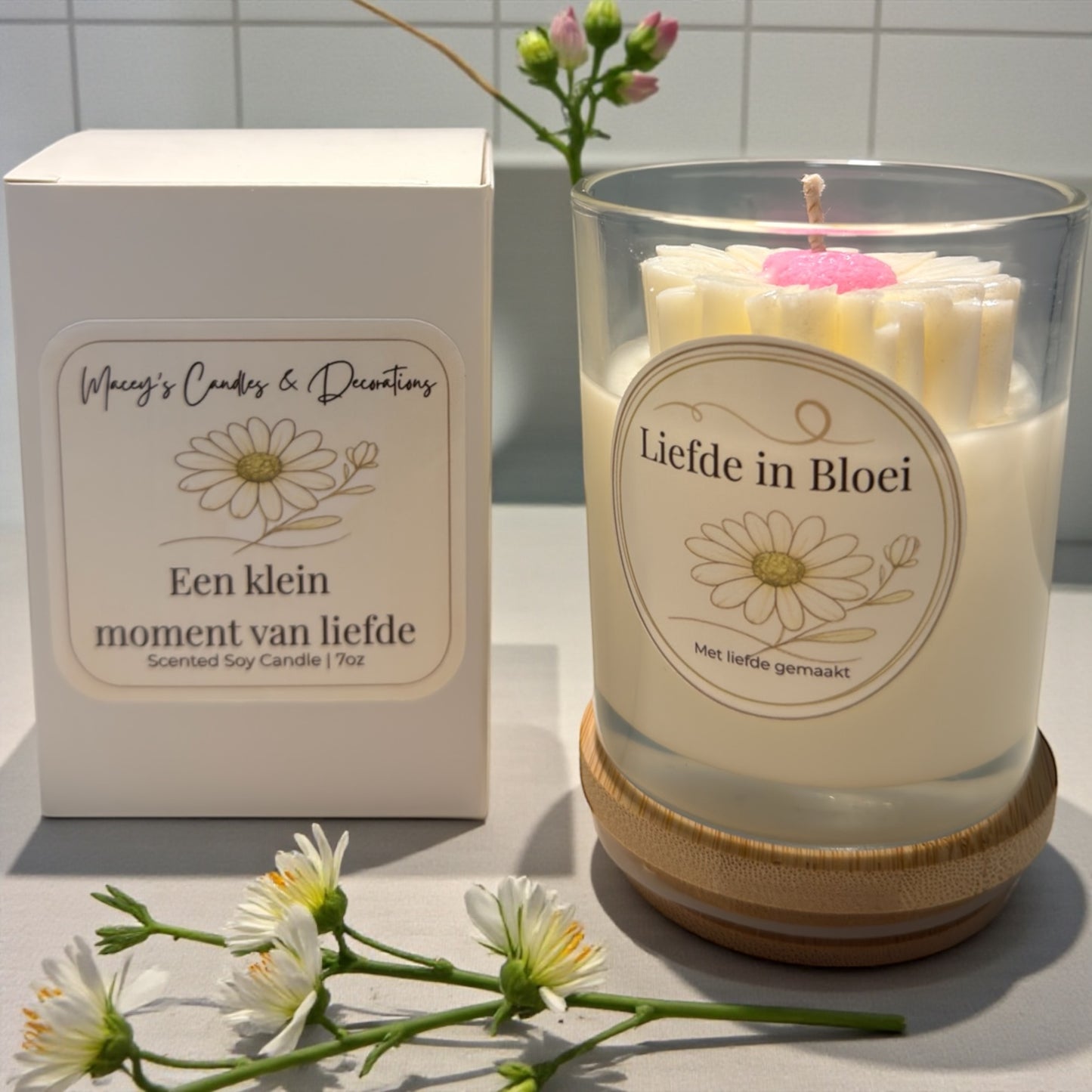 Liefde in Bloei – handgegoten sojakaars 7oz