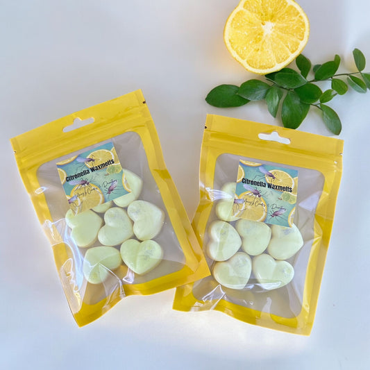 citronella soja was melts in de vorm van gele hartjes in een hersluitbaar zakje, natuurlijk en biologisch, duurzaam en handgemaakt