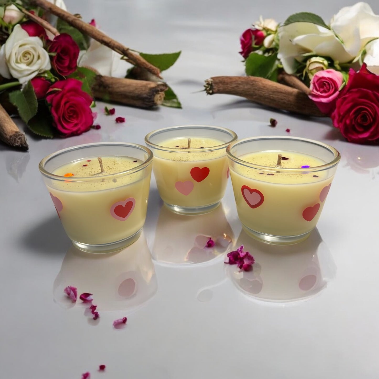 Roos en vanille geurkaars in glas valentijn moederdag met hartjes, liefde love potion