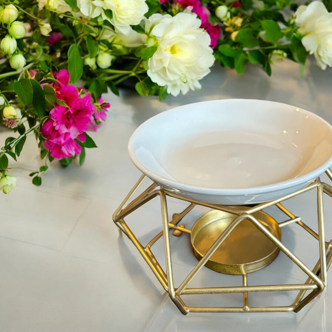 Geurbrander, waxburner, goud geometrisch met wit keramisch schaaltje