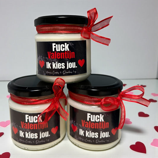 Anti Valentijn sojawas geurkaars met verborgen teksten 